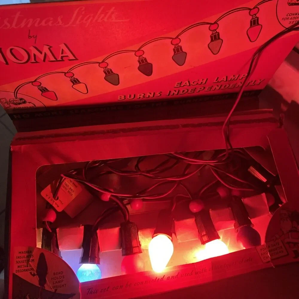 Vintage Christmas NOMA LITES 2 Wire Light Strand w Bead Original Box